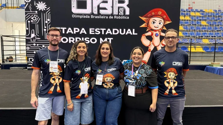 Equipe da Olimpíada Brasileira de Robótica
